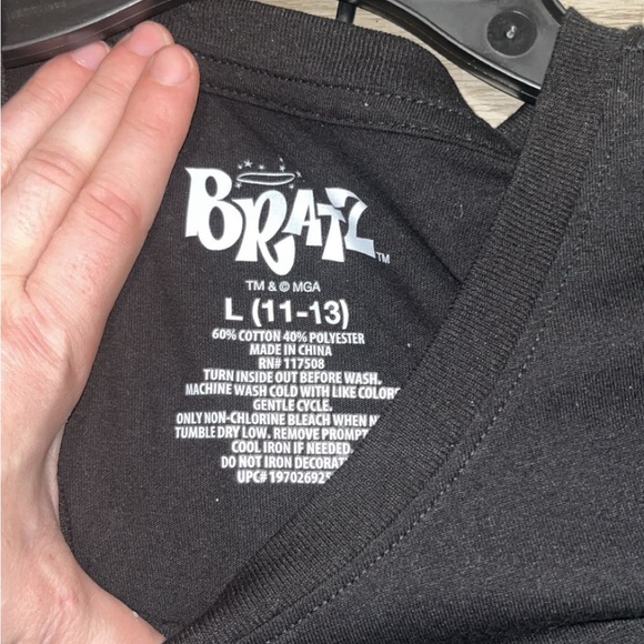 Bratz tee shirt & shorts set- size large  - Nwt - Picture 4 of 5